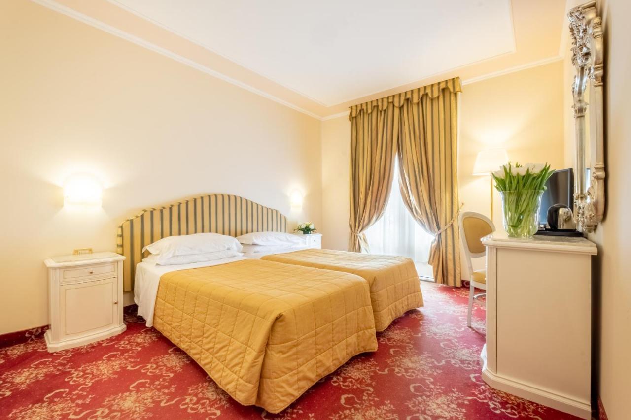 Grand Hotel Cadenabbia Bagian luar foto